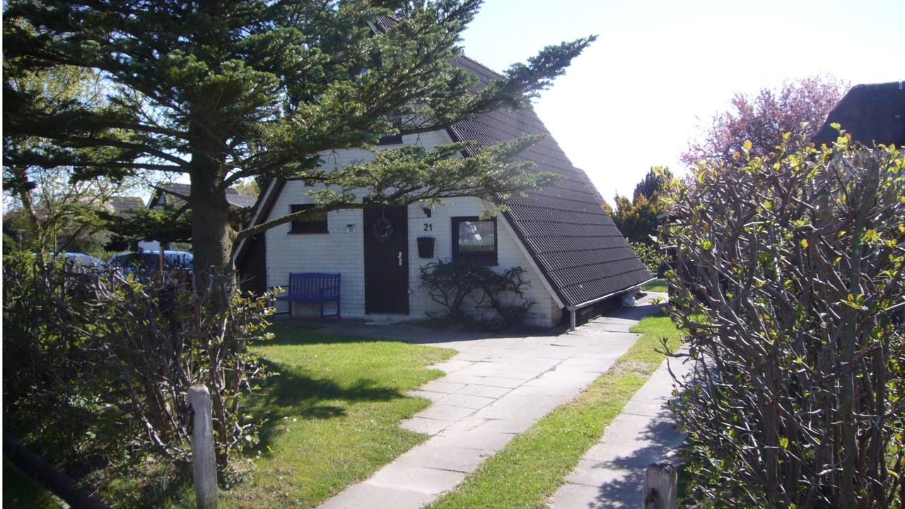 Vorderansicht Auffahrt Vorderansicht Auffahrt